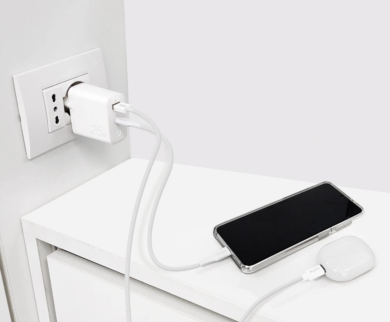 Puro Caricabatterie da parete con porta USB-A e USB-C 25W Convenienza