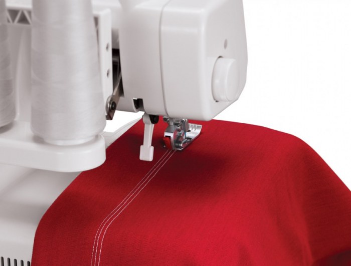 Shopty Macchina punto copertura Singer 14T970C - Cover Stitch Consegna Veloce