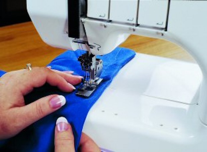 Shopty Macchina punto copertura Janome 900CPX Shopping Online