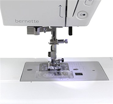 Shopty Macchina per cucire elettronica Bernette B37 Sconto