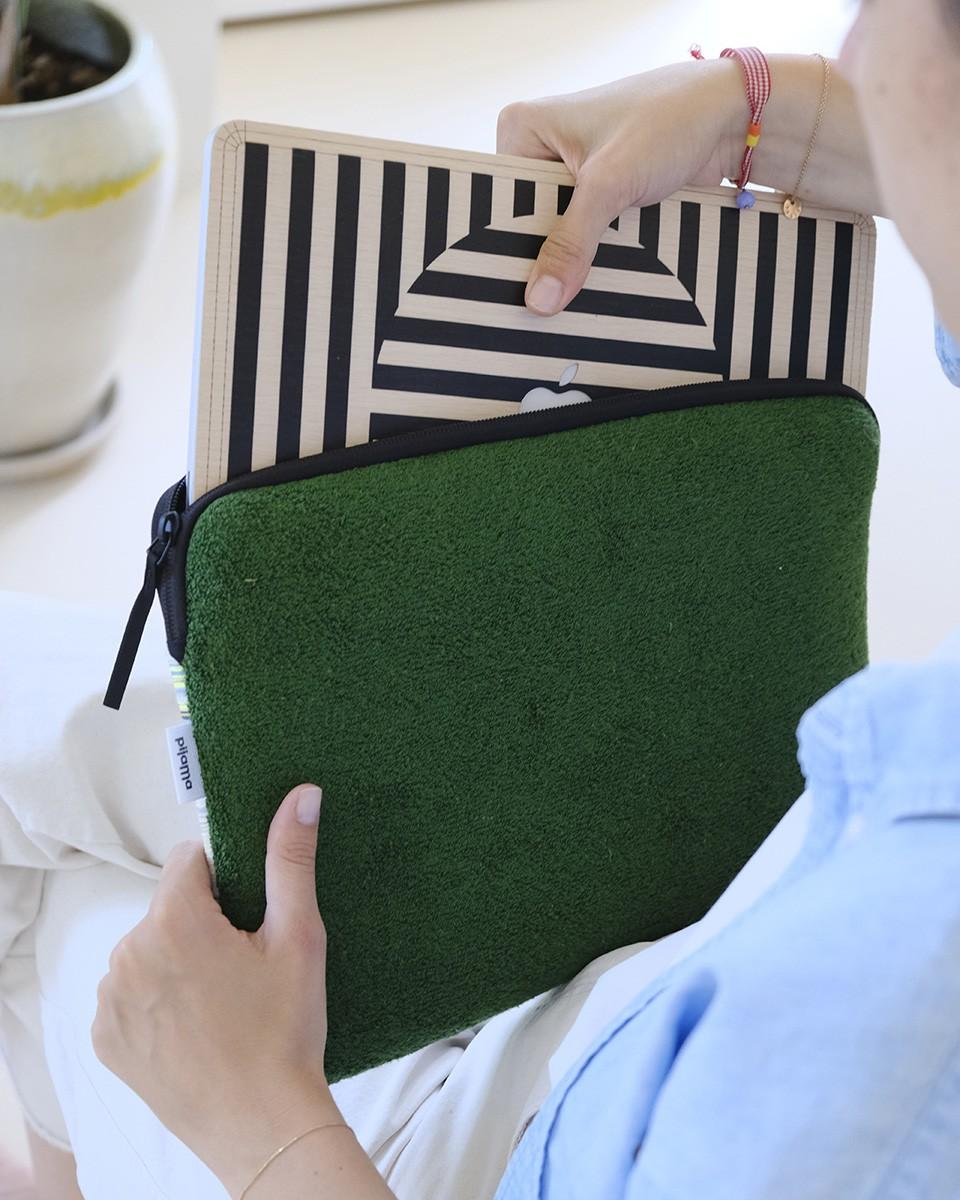 Wood'd Patch Green Macbook Case Acquista Ora