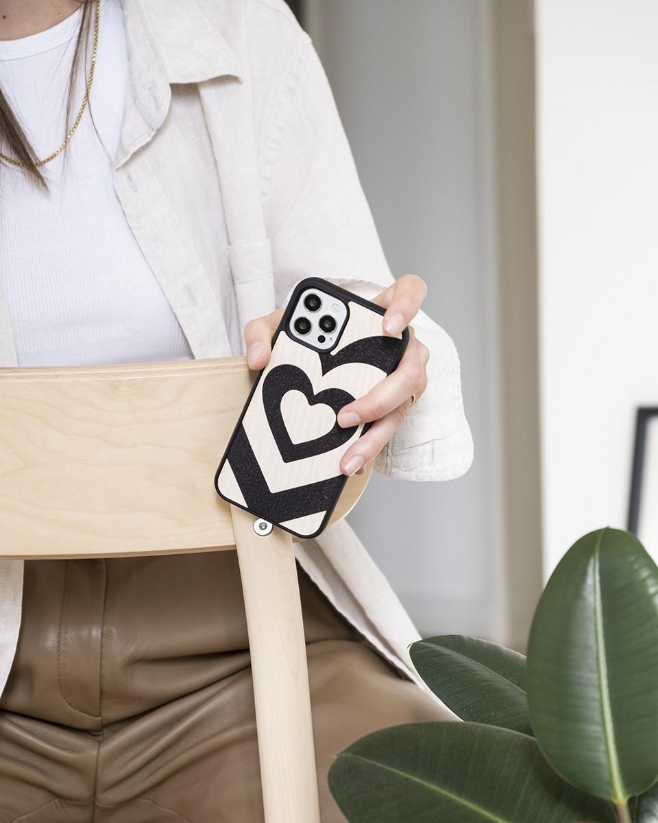 Wood'd Cuore Matto Nero Cover Presa